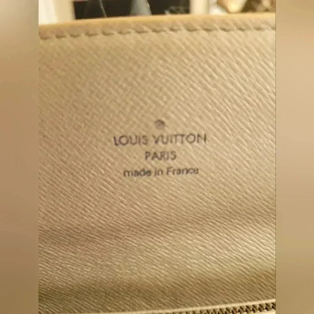 Louis Vuitton Mini Lin Monogram Wallet - Picture 9 of 10